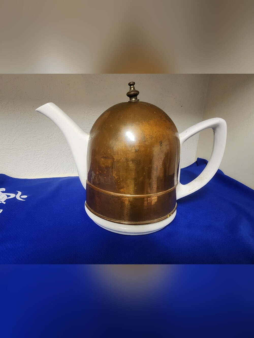 Vintage Copper Insulated Cozy Covered White Ceramic Tea Pot Kettle